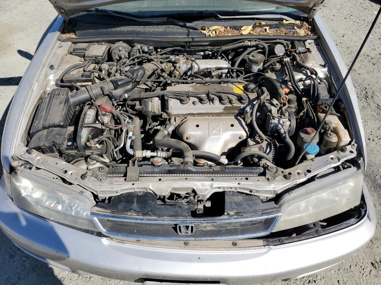 1HGCD5667VA025961 1997 Honda Accord Ex