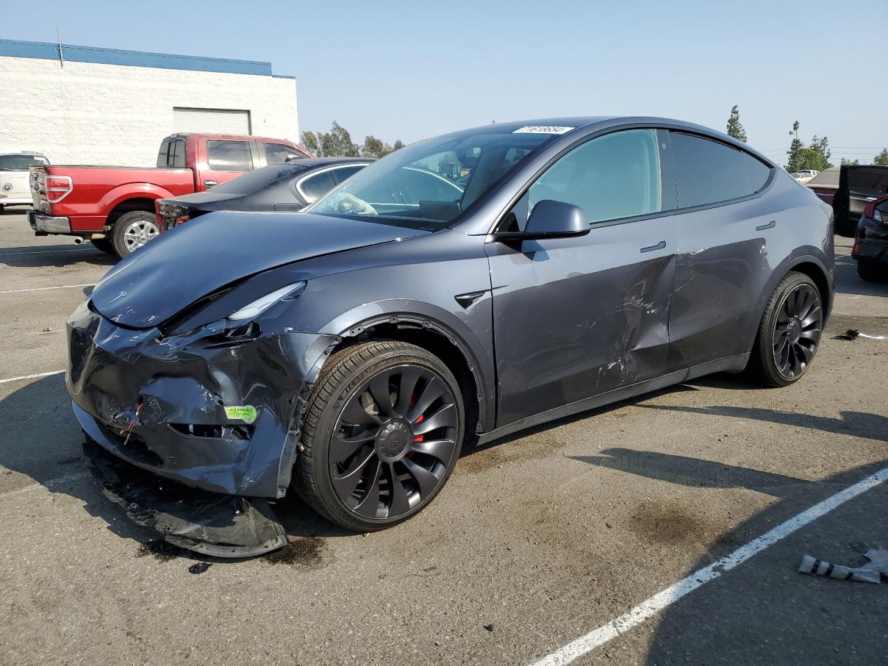 7SAYGDEF9PF582519 2023 TESLA MODEL Y - Image 1