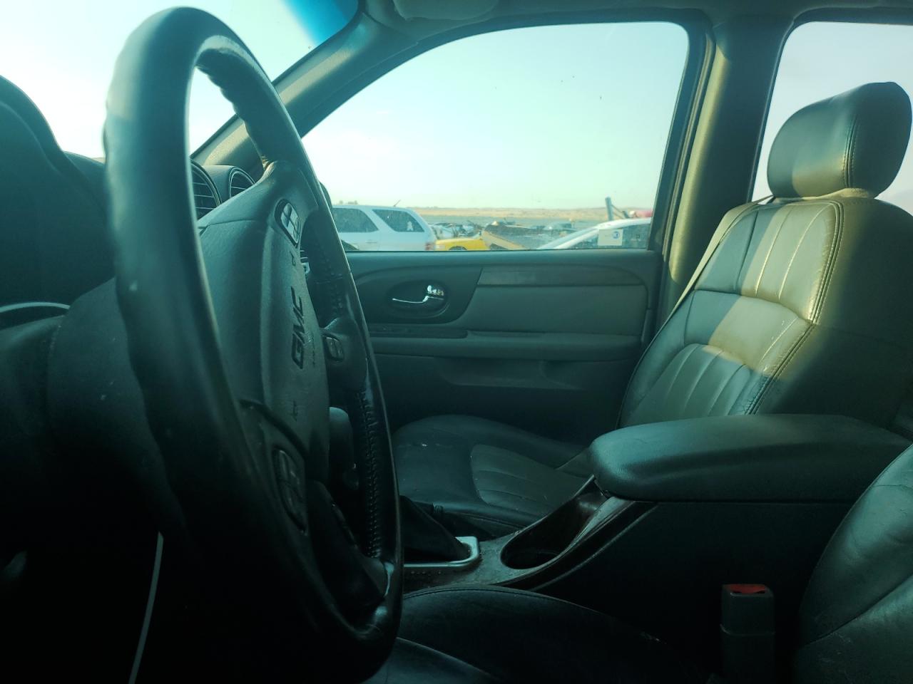 2002 GMC Envoy - Image 7