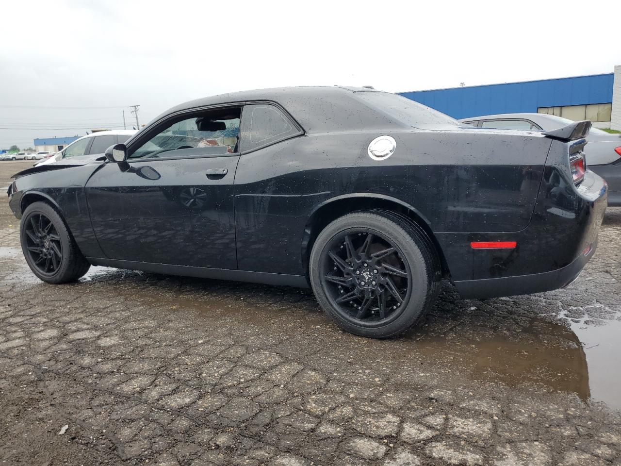 2C3CDZAG0JH215235 2018 DODGE CHALLENGER - Image 2