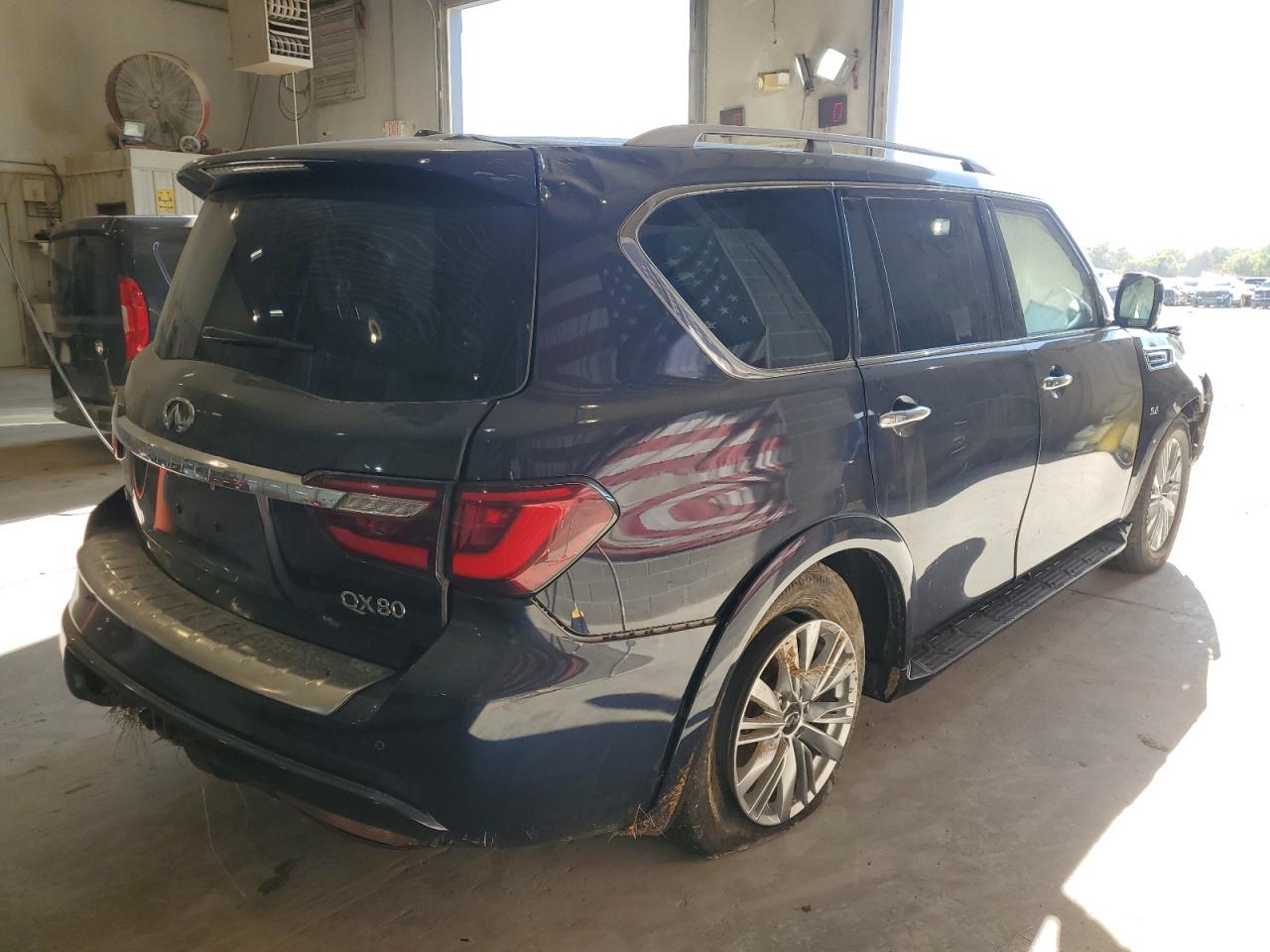 2020 Infiniti QX80 - Image 3