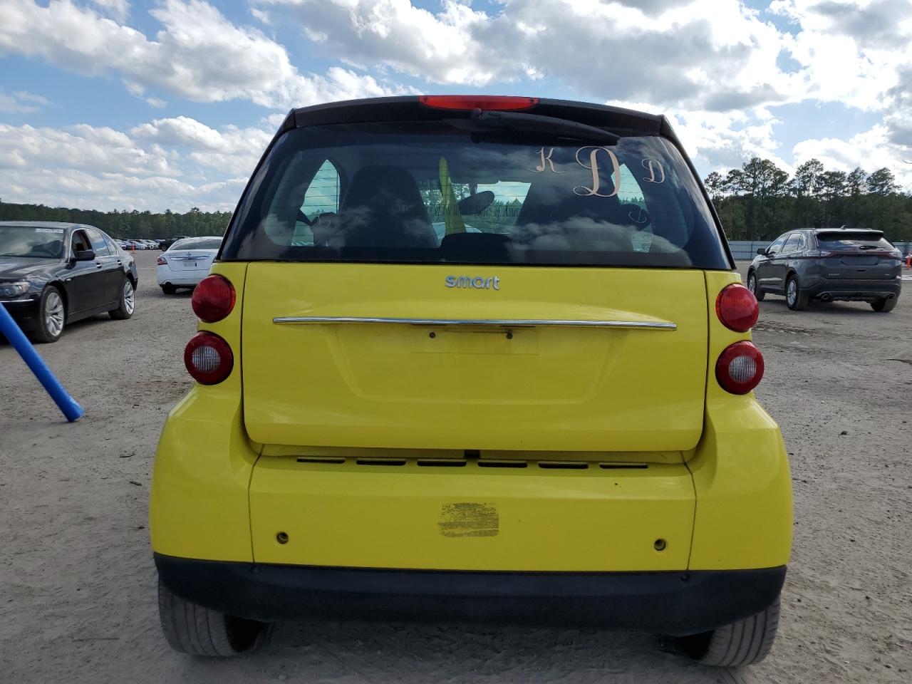 2010 Smart Fortwo Pure VIN: WMEEJ3BAXAK371054 Lot: 71819294