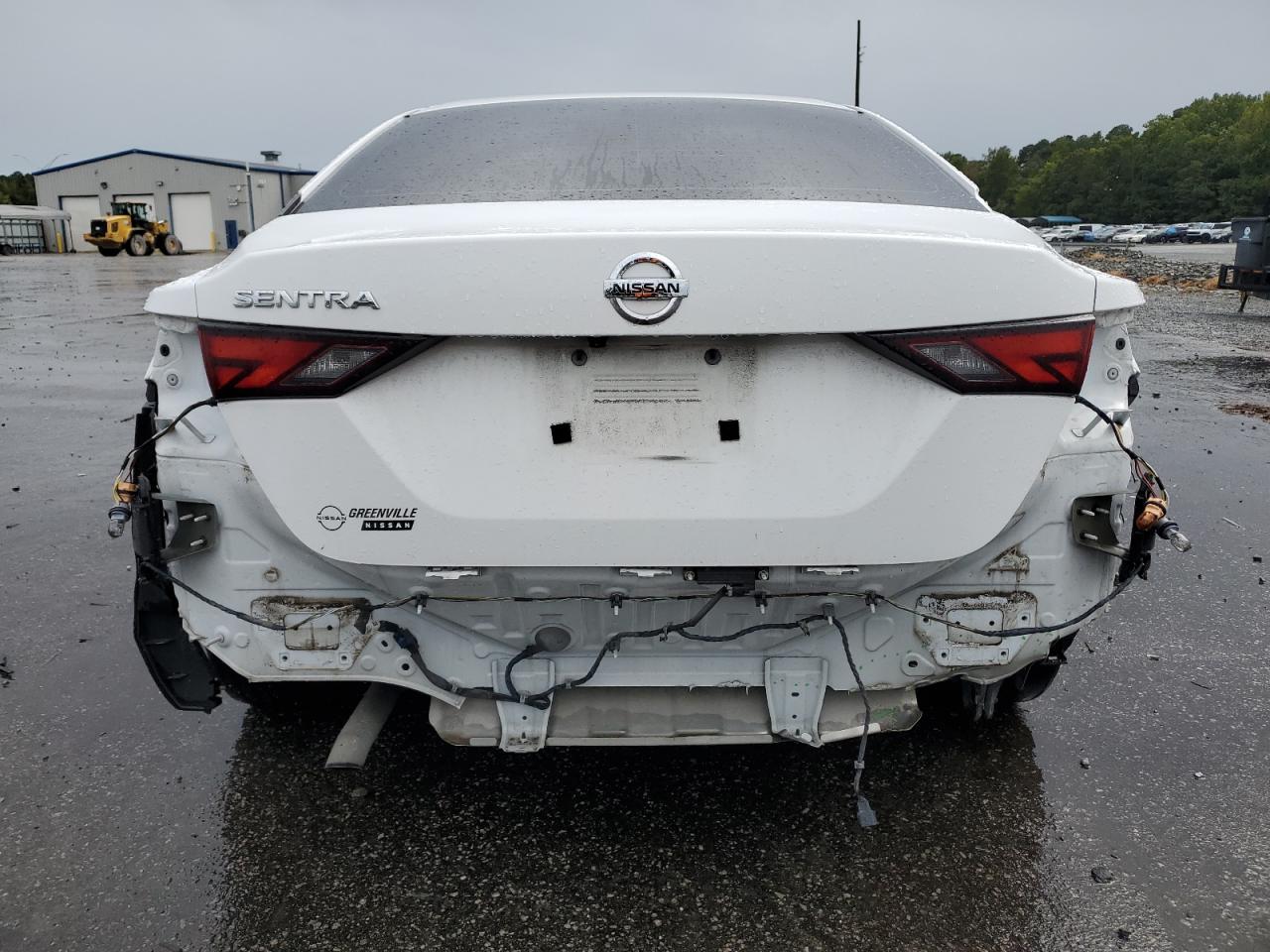 2021 Nissan Sentra - Image 6