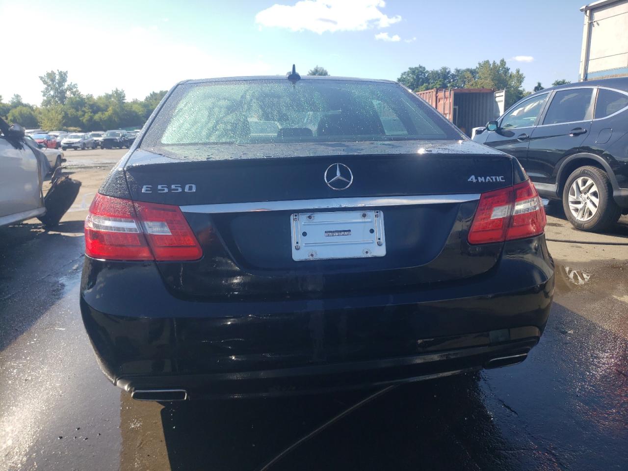 WDDHF9BB3DA663279 2013 Mercedes-Benz E 550 4Matic