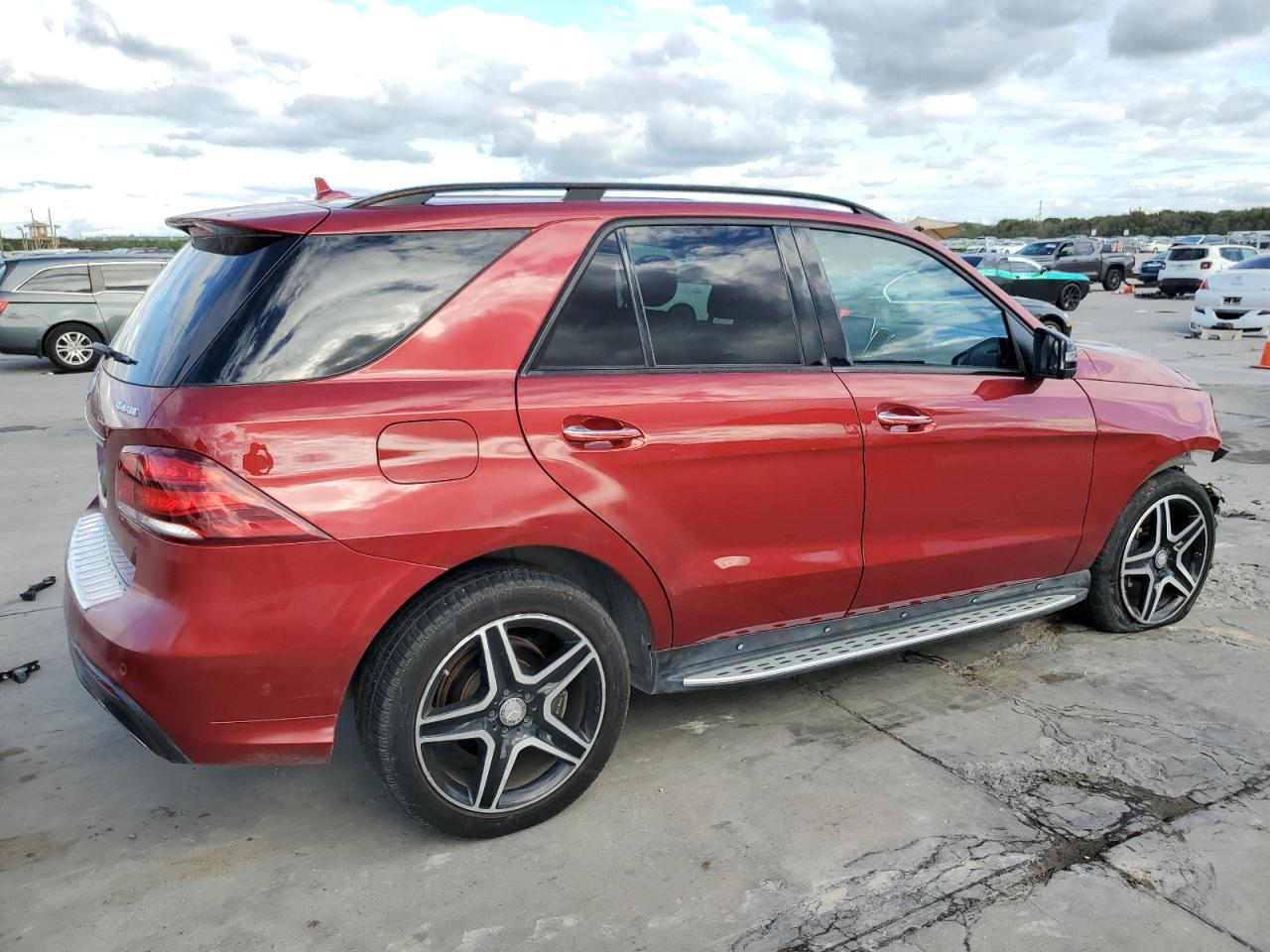 VIN 4JGDA5GB8GA668308 2016 MERCEDES-BENZ GLE-CLASS no.3