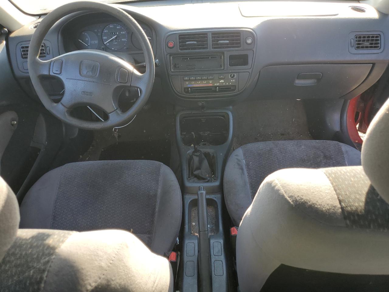 1998 Honda Civic Dx VIN: 1HGEJ6124WL105199 Lot: 72459114