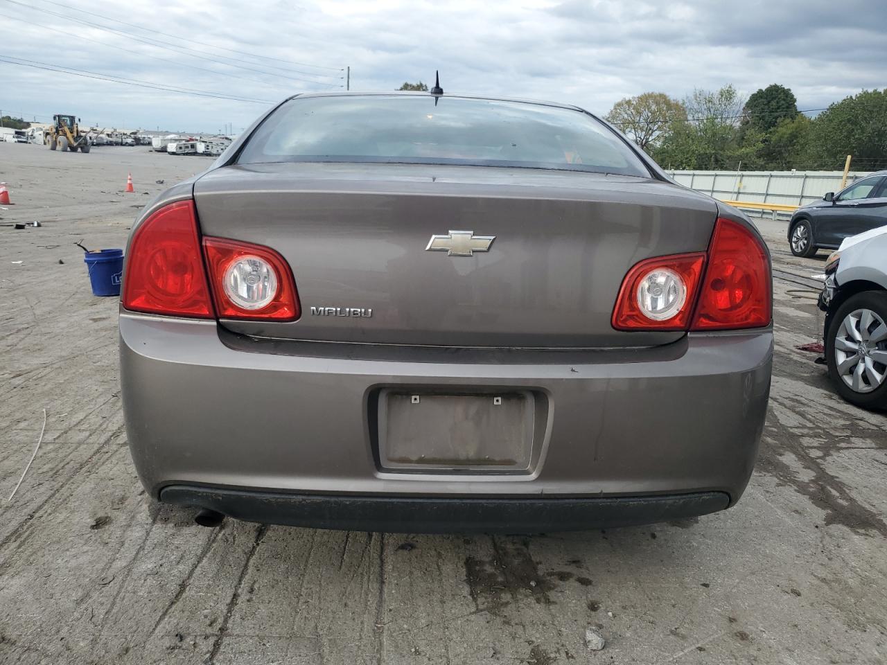 1G1ZB5E13BF295426 2011 Chevrolet Malibu Ls