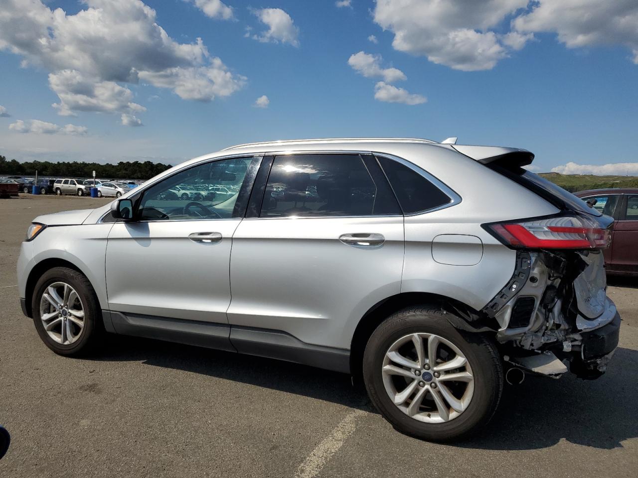 2FMPK4J96KBC56069 2019 FORD EDGE - Image 2