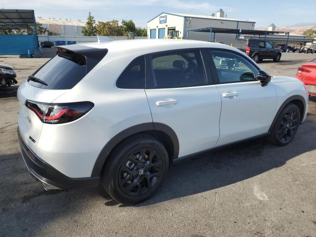 3CZRZ2H52RM730828 Honda HR-V SPORT 3