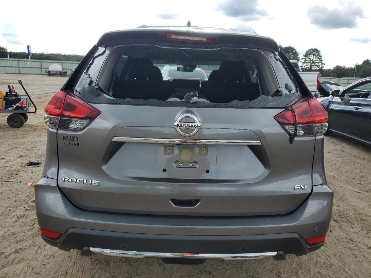 2020 Nissan Rogue S VIN: JN8AT2MT5LW013036 Lot: 73236844