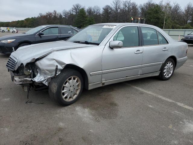 2002 Mercedes-Benz E 320 4Matic