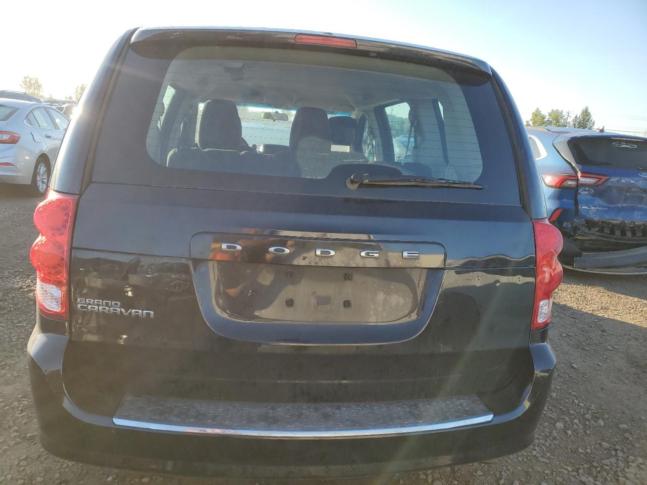 2C4RDGBG6FR566189 2015 Dodge Grand Caravan Se