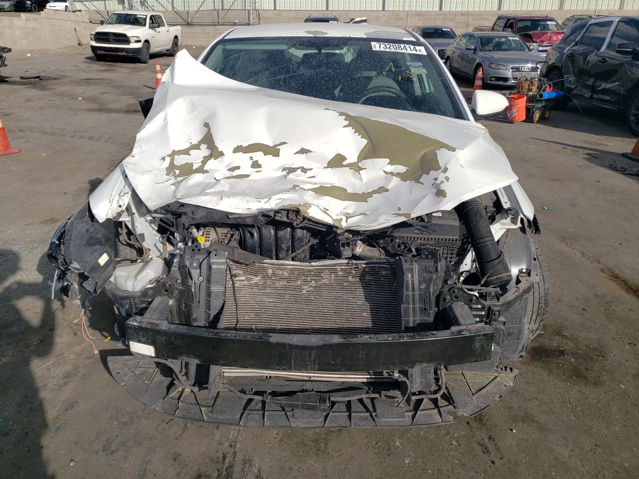 2017 Hyundai Elantra - Image 5
