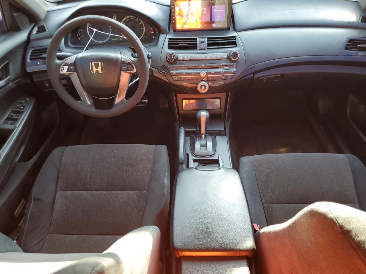 2010 Honda Accord - Image 8