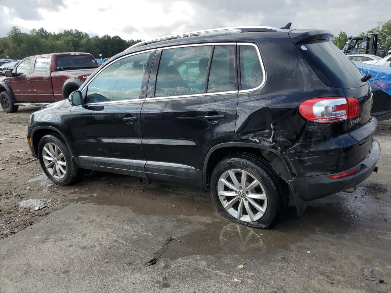 WVGSV7AX3HK018051 2017 VOLKSWAGEN TIGUAN - Image 2