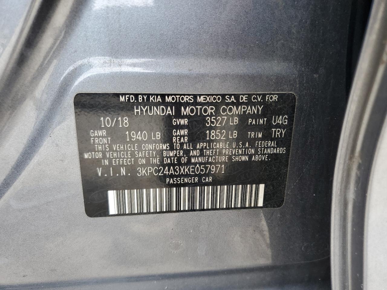 3KPC24A3XKE057971 2019 Hyundai Accent Se