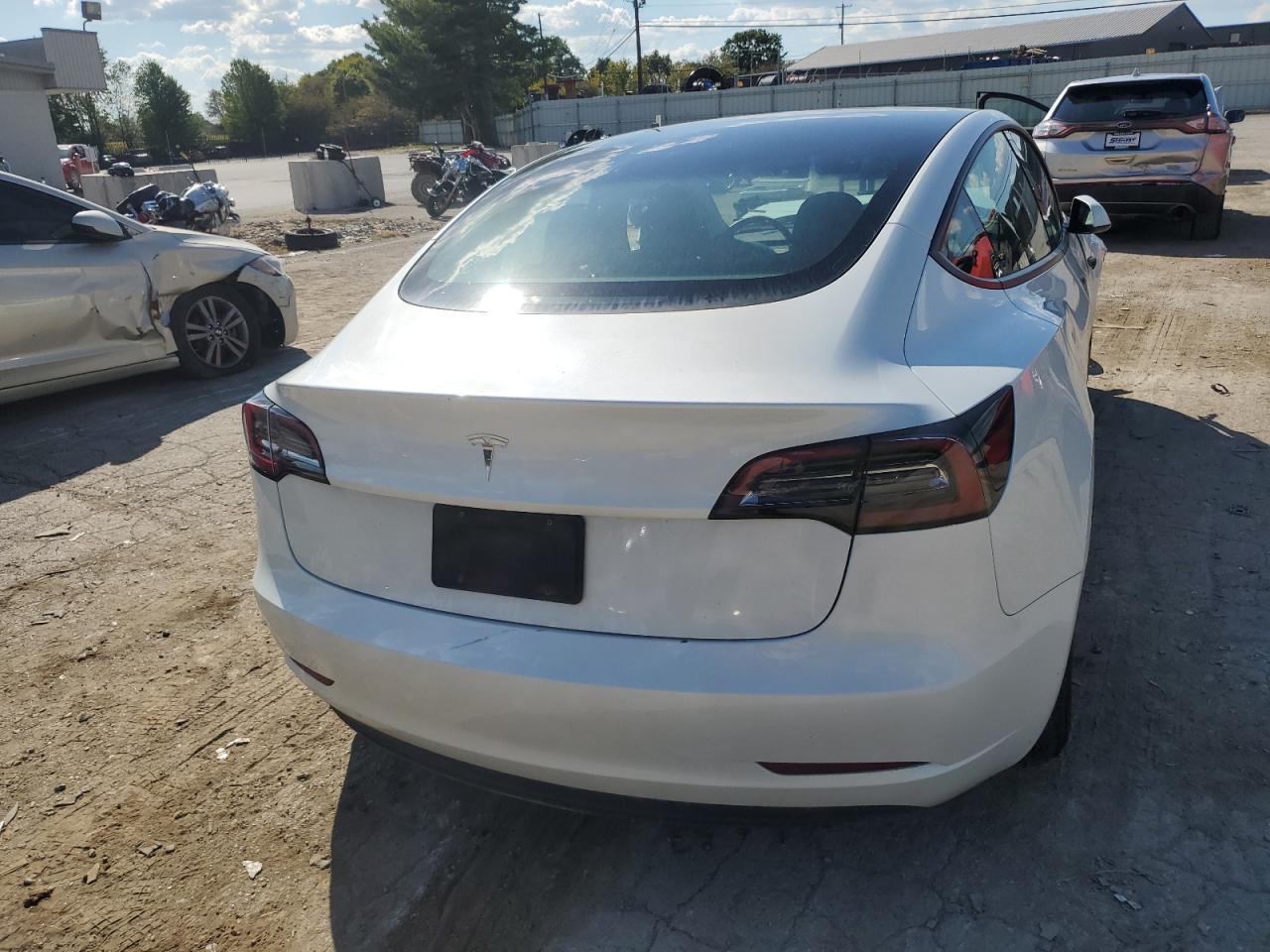 5YJ3E1EA8PF606261 2023 Tesla Model 3