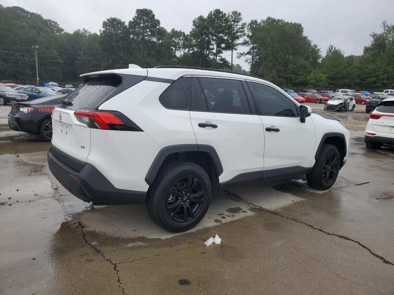 2020 Toyota RAV 4 - Image 3