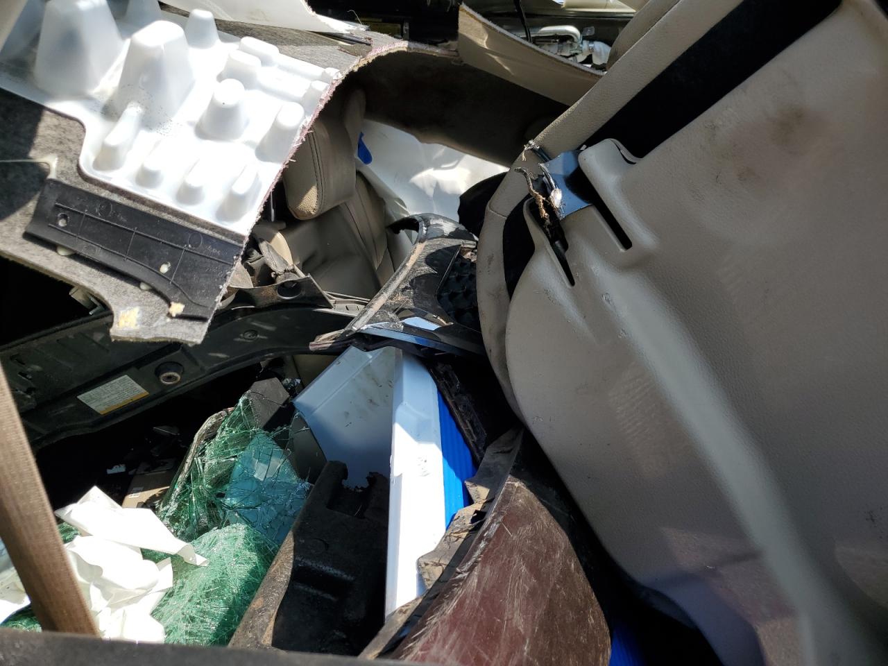 2012 Kia Sorento - Image 10