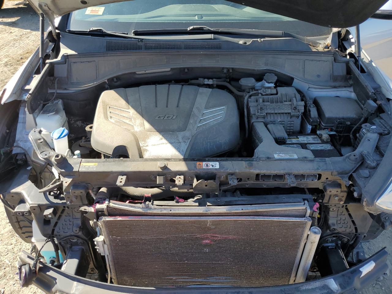 2014 Hyundai Santa Fe - Image 12