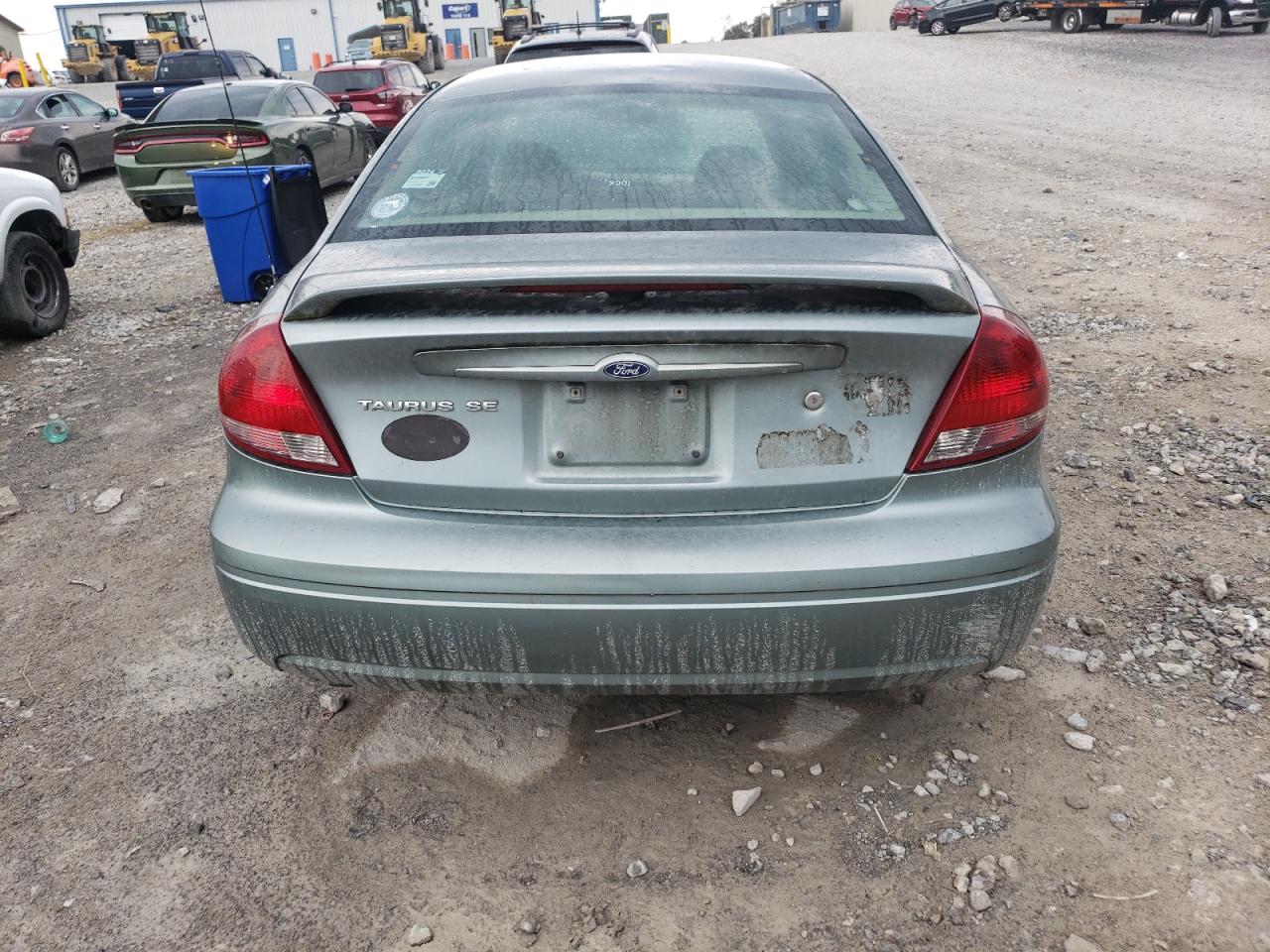 2005 Ford Taurus Se VIN: 1FAHP53285A182885 Lot: 72461844