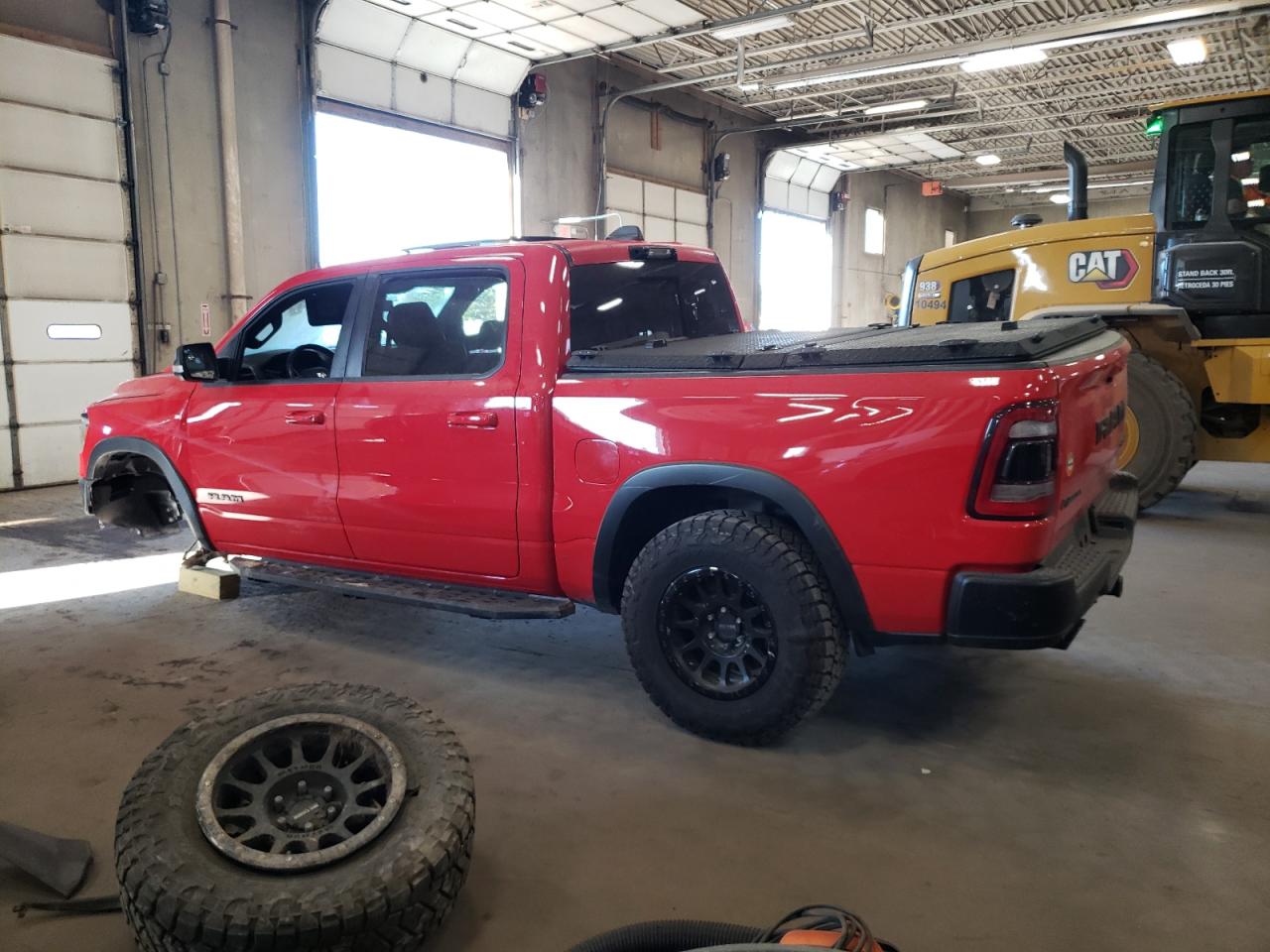 2021 RAM 1500 - Image 2
