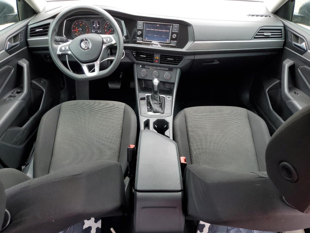 2019 Volkswagen Jetta - Image 8