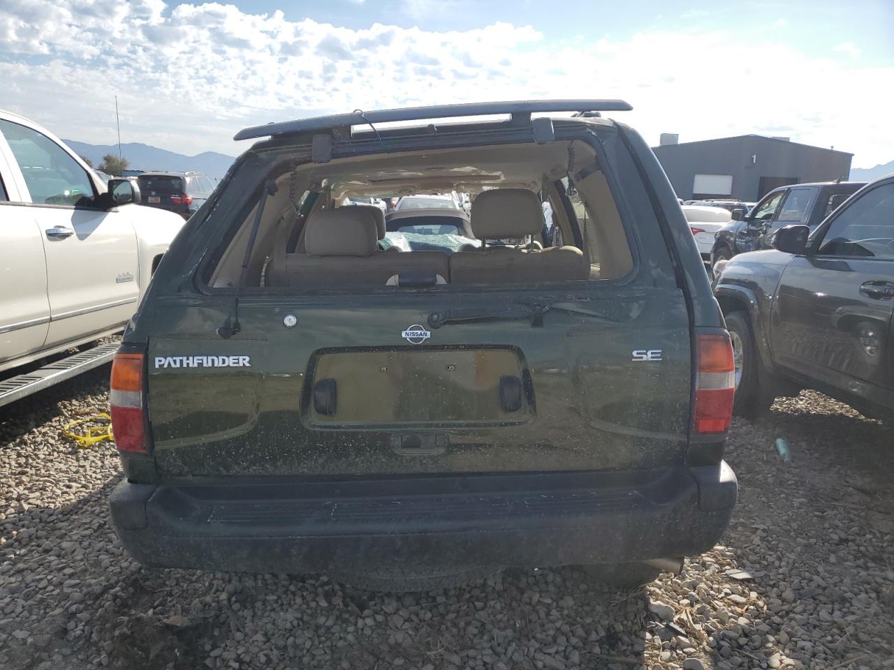 1998 Nissan Pathfinder Le VIN: JN8AR05Y2WW261214 Lot: 70655464