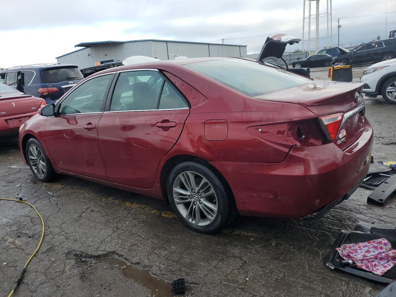 4T1BF1FK9FU877363 2015 TOYOTA CAMRY - Image 2