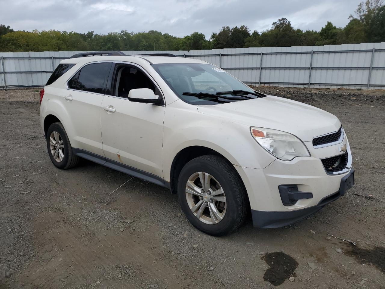 VIN 1GNFLEEKXDZ123077 2013 CHEVROLET EQUINOX no.4