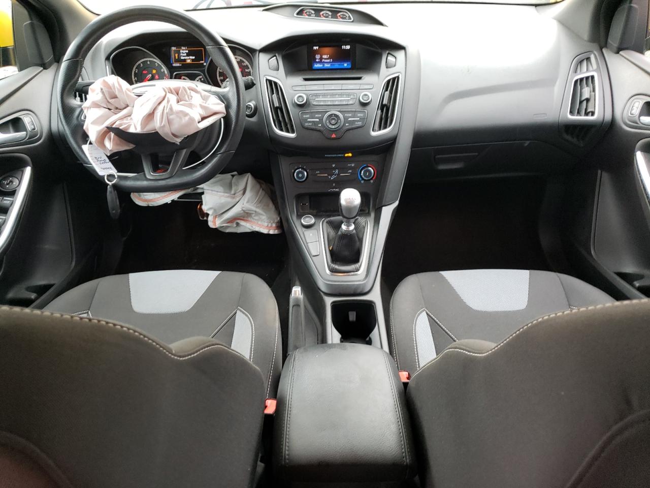 1FADP3L96HL256216 2017 Ford Focus St