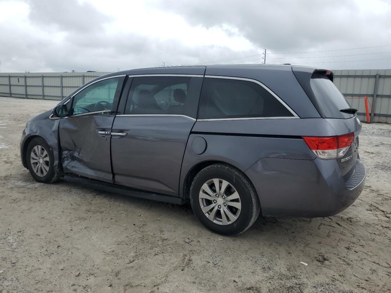 5FNRL5H63GB033302 2016 HONDA ODYSSEY - Image 2