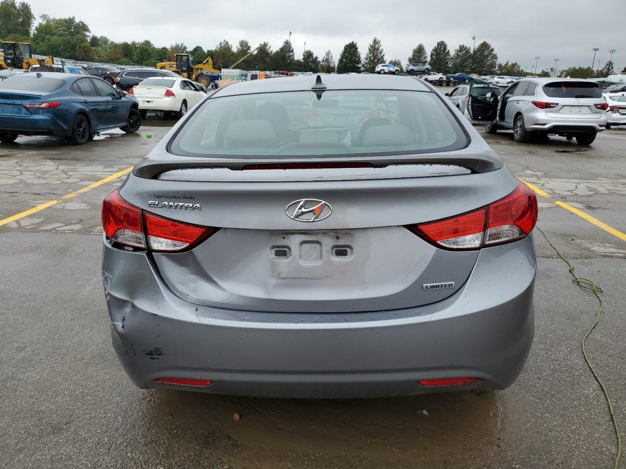 KMHDH4AE7DU710163 2013 Hyundai Elantra Gls