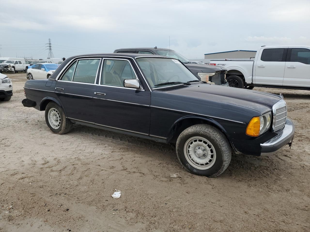 1984 Mercedes-Benz 300 Dt VIN: WDBAB33A9EA047709 Lot: 68974194