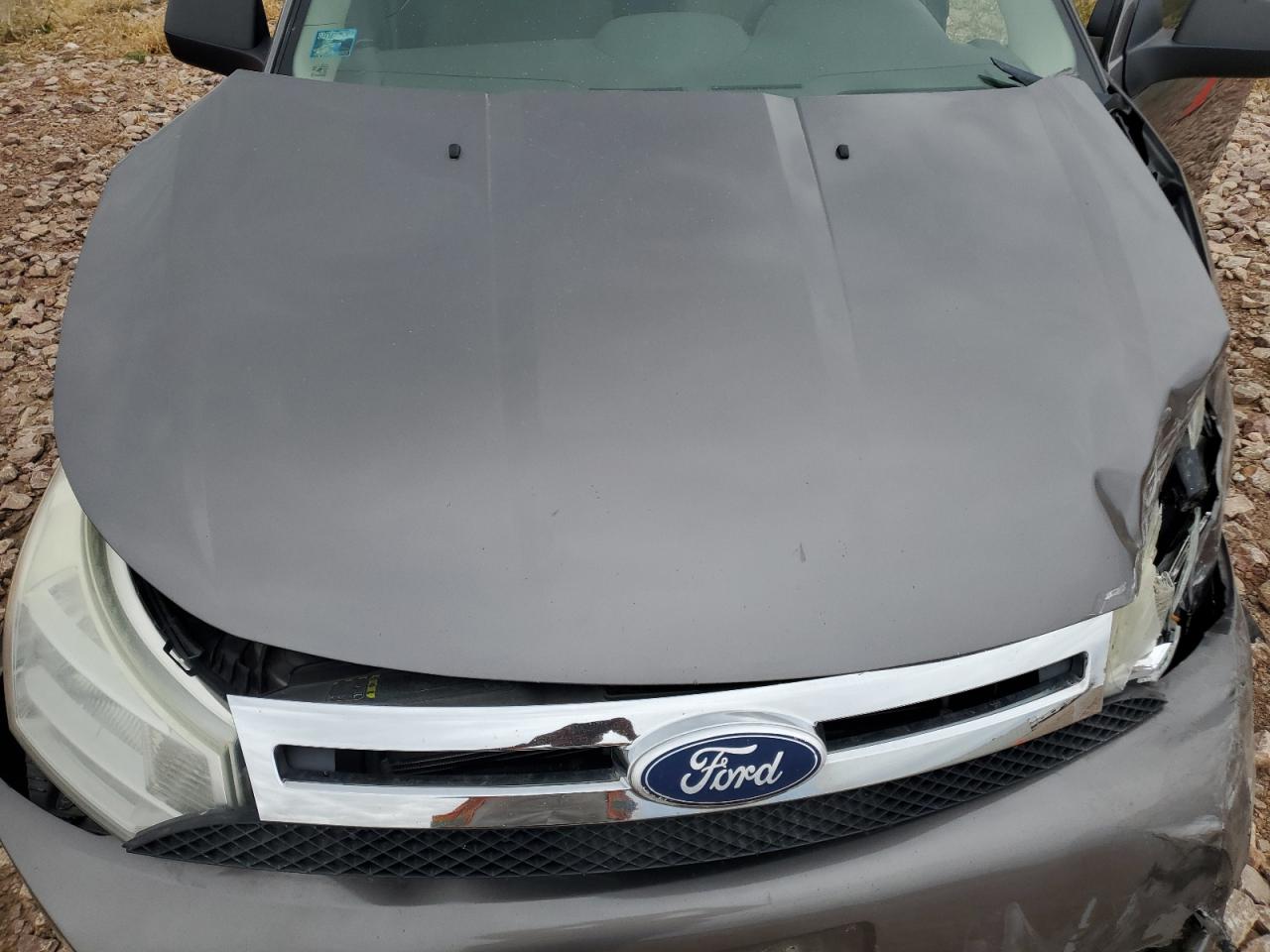 1FAHP3EN2BW190944 2011 Ford Focus S