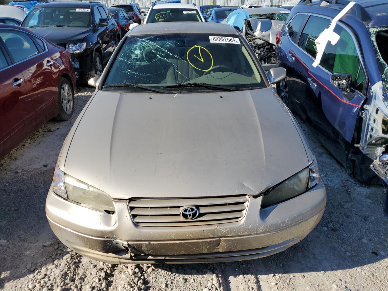 1999 Toyota Camry Le VIN: JT2BG22K7X0270862 Lot: 69862664