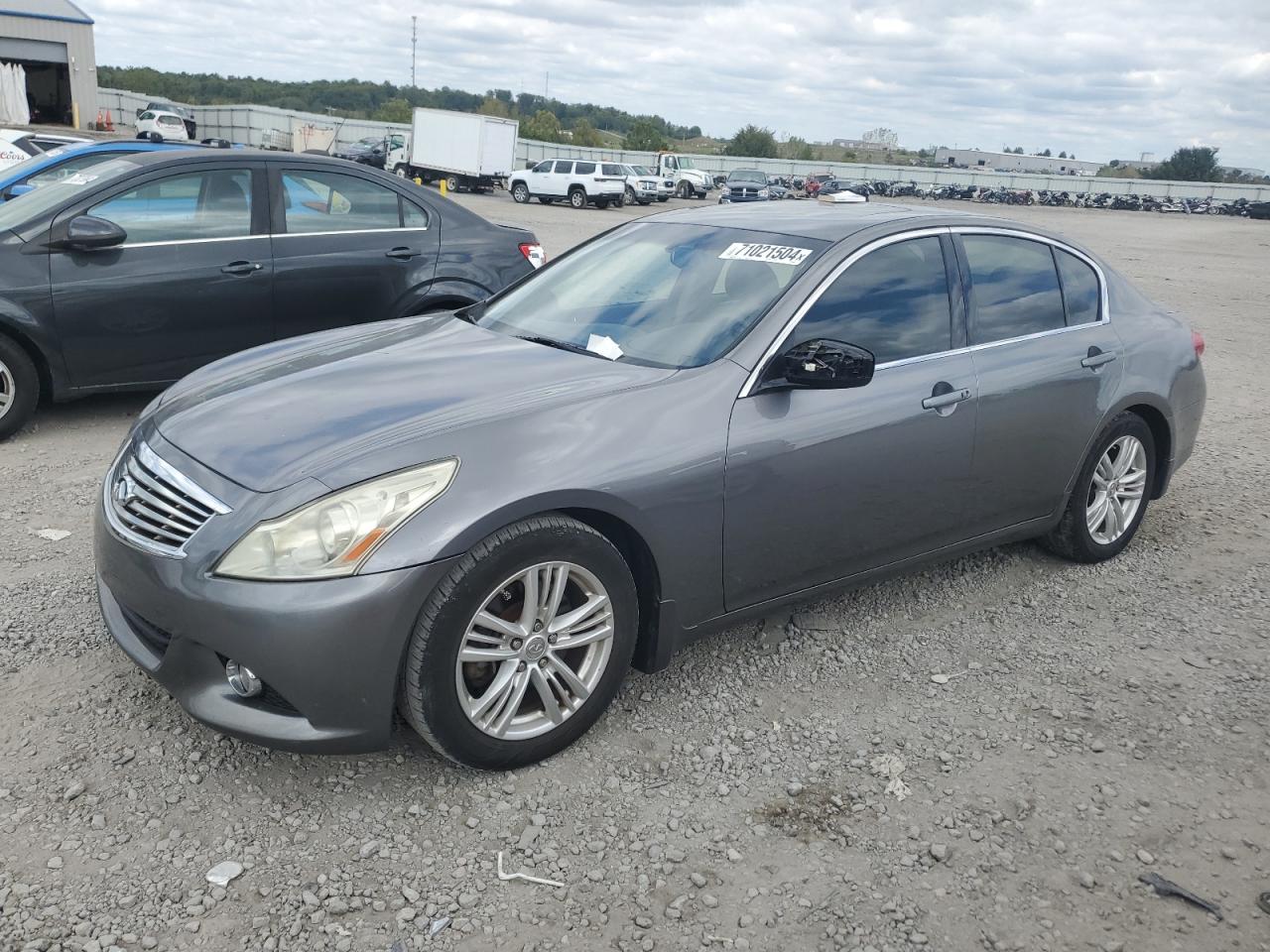 2011 Infiniti G - Image 1