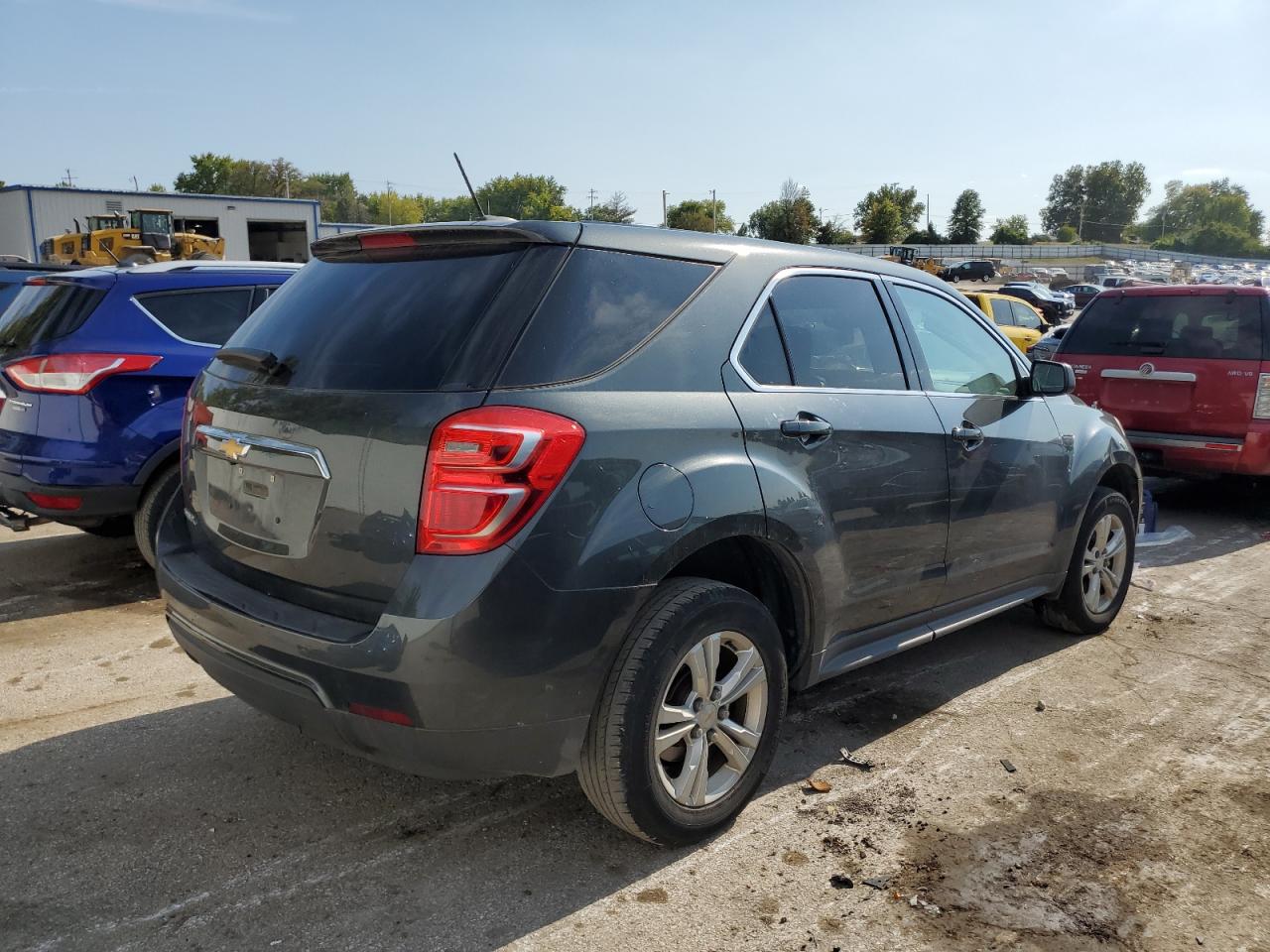 2017 Chevrolet Equinox - Image 3