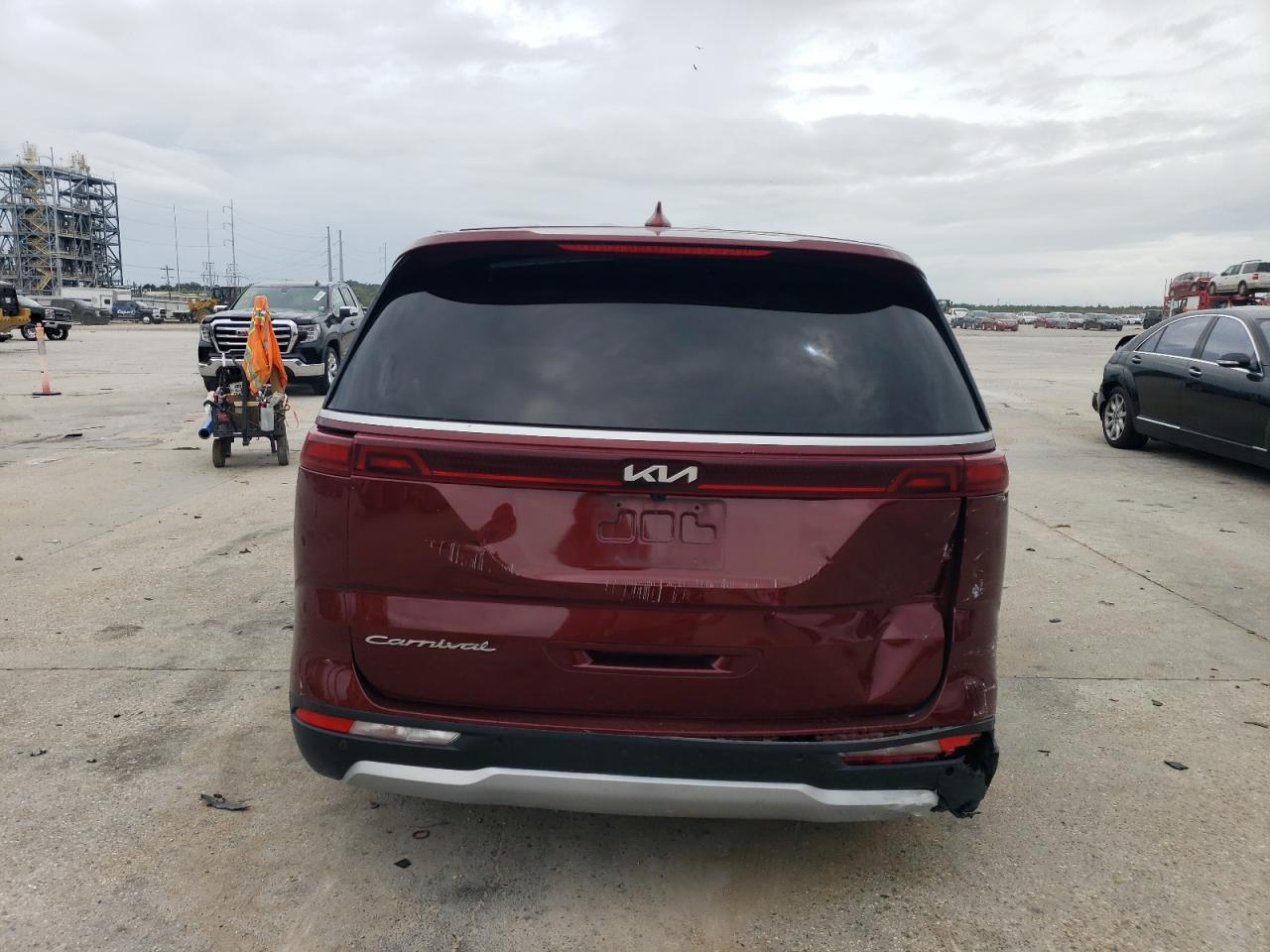 2022 Kia Carnival Lx VIN: KNDNB4H33N6126010 Lot: 70606774