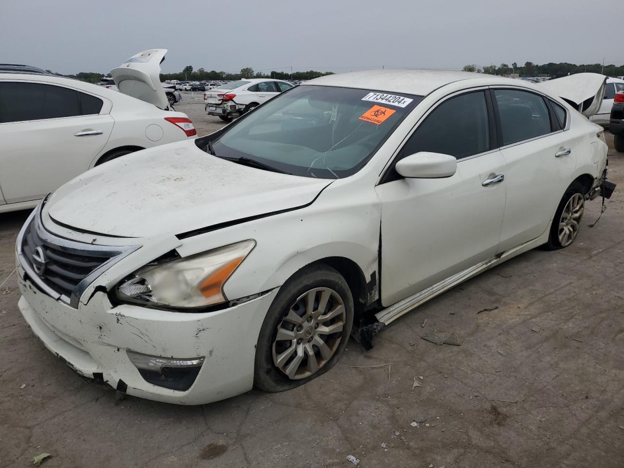 2015 Nissan Altima - Image 1