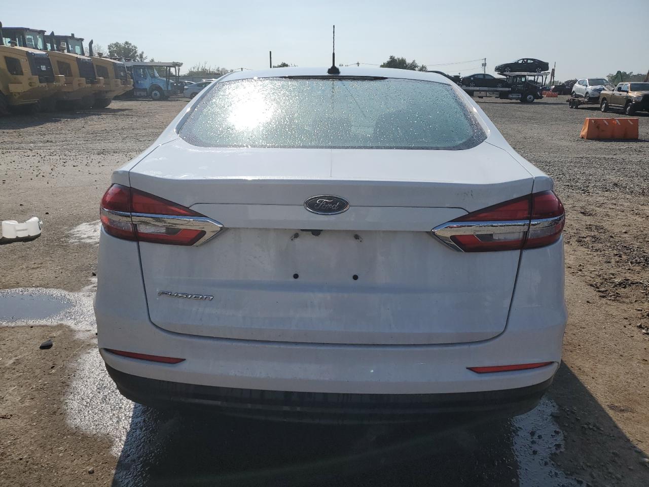 2019 Ford Fusion S VIN: 3FA6P0G76KR281349 Lot: 69827724