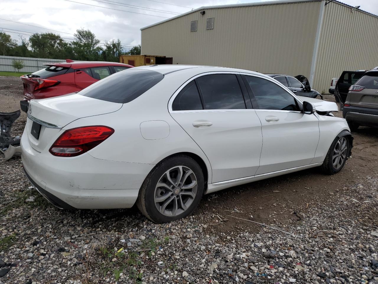 VIN 55SWF4JB8FU087414 2015 MERCEDES-BENZ C-CLASS no.3