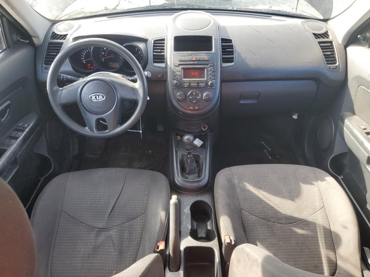 KNDJT2A53C7363826 2012 Kia Soul