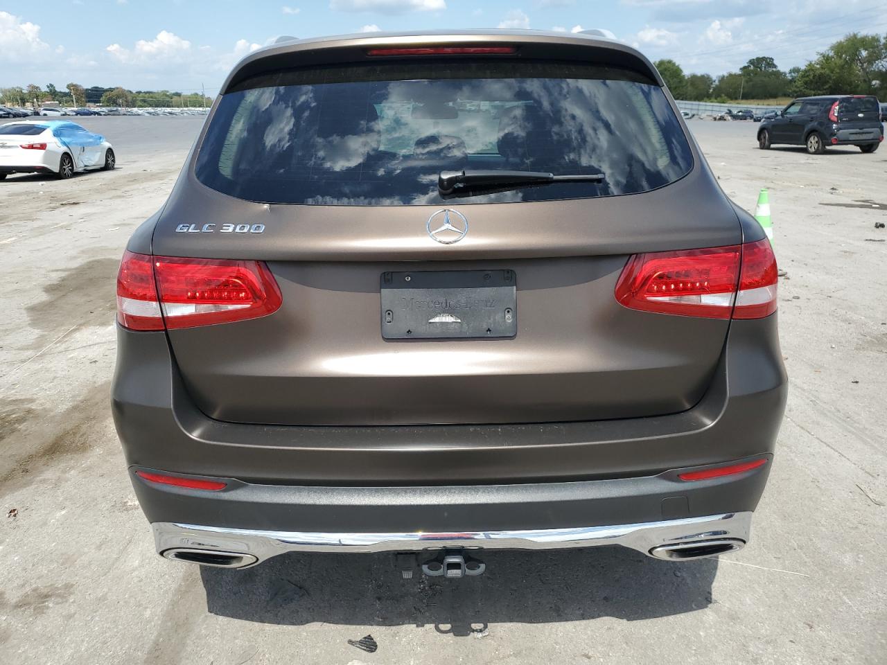 WDC0G4JB9JF340338 2018 Mercedes-Benz Glc 300