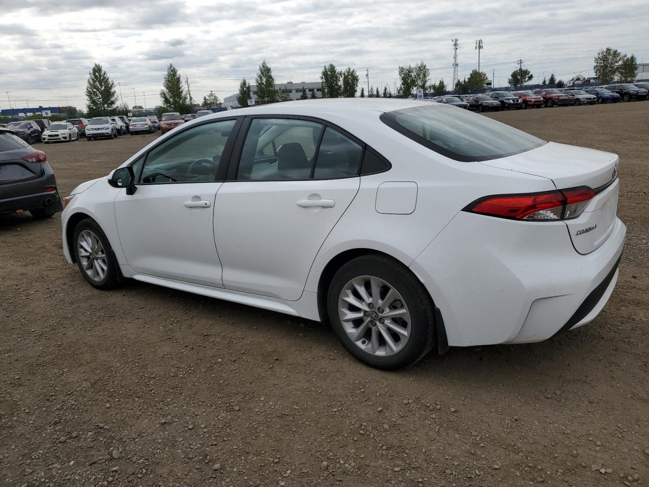 2022 Toyota Corolla Le VIN: 5YFBPMBE3NP376984 Lot: 70227434