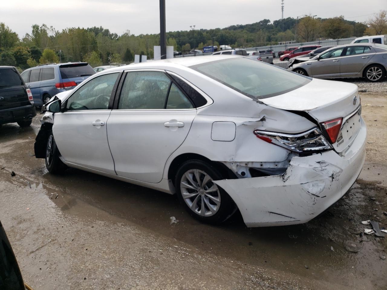 VIN 4T1BF1FK6HU296986 2017 TOYOTA CAMRY no.2