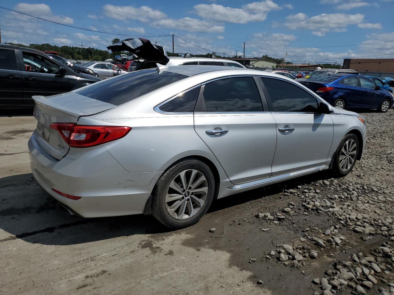 2015 Hyundai Sonata Sport VIN: 5NPE34AF4FH182692 Lot: 68069654