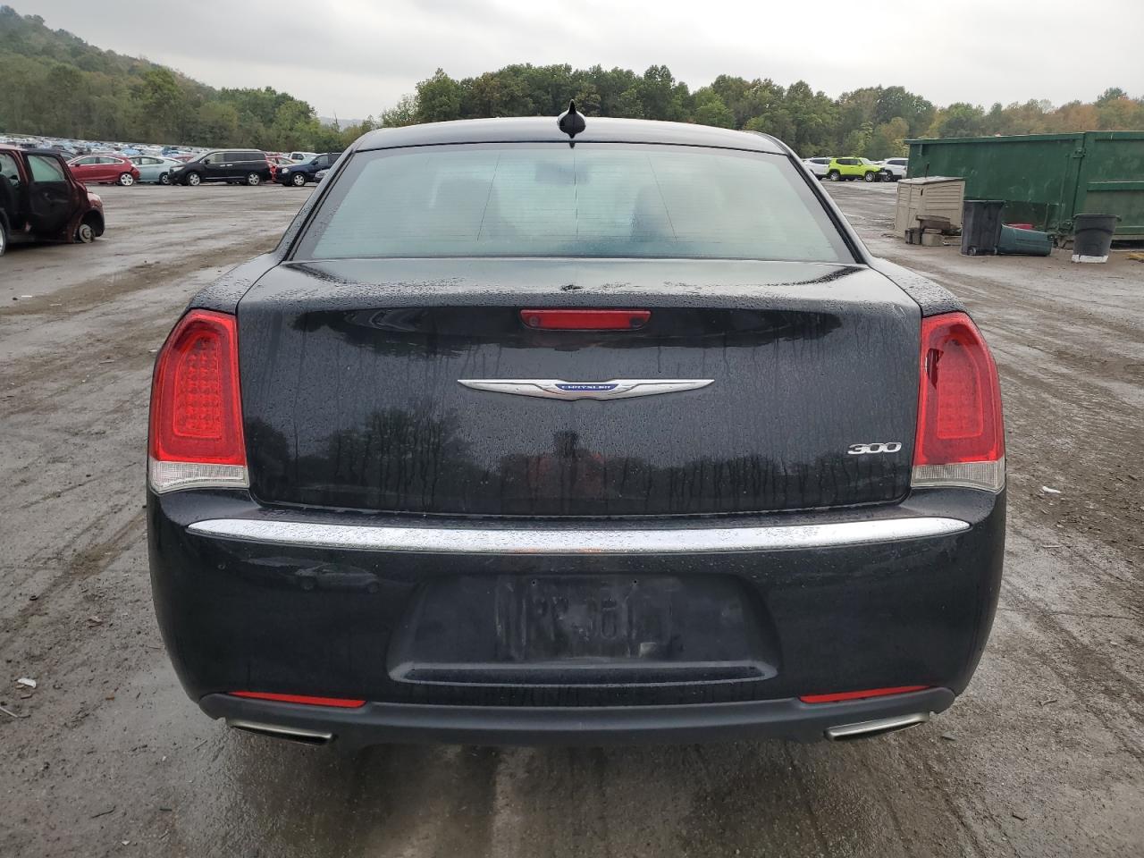 2C3CCAKG0KH536955 2019 Chrysler 300 Limited