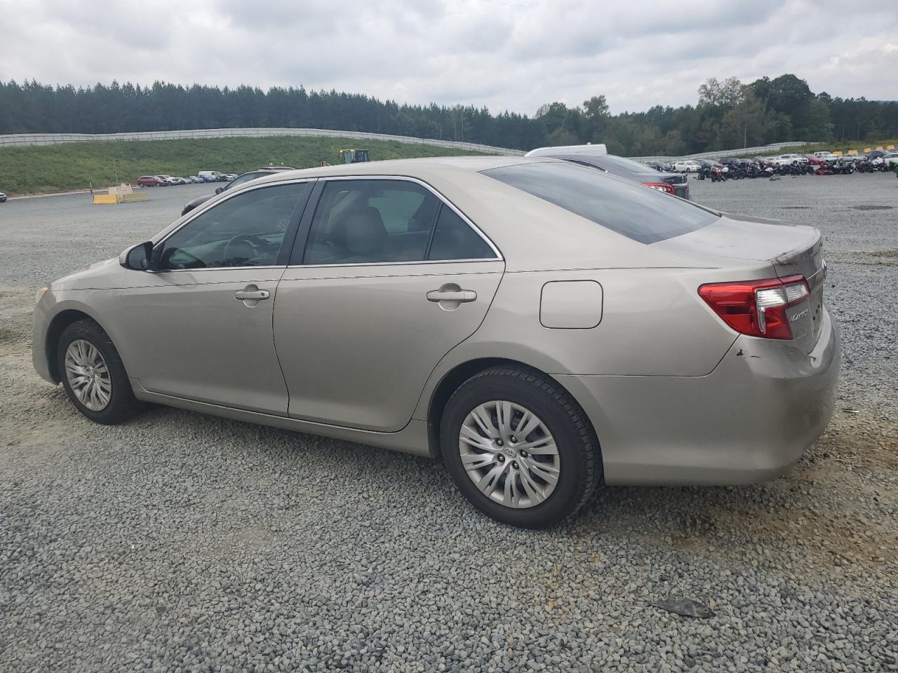 4T1BF1FK0EU805854 2014 Toyota Camry L