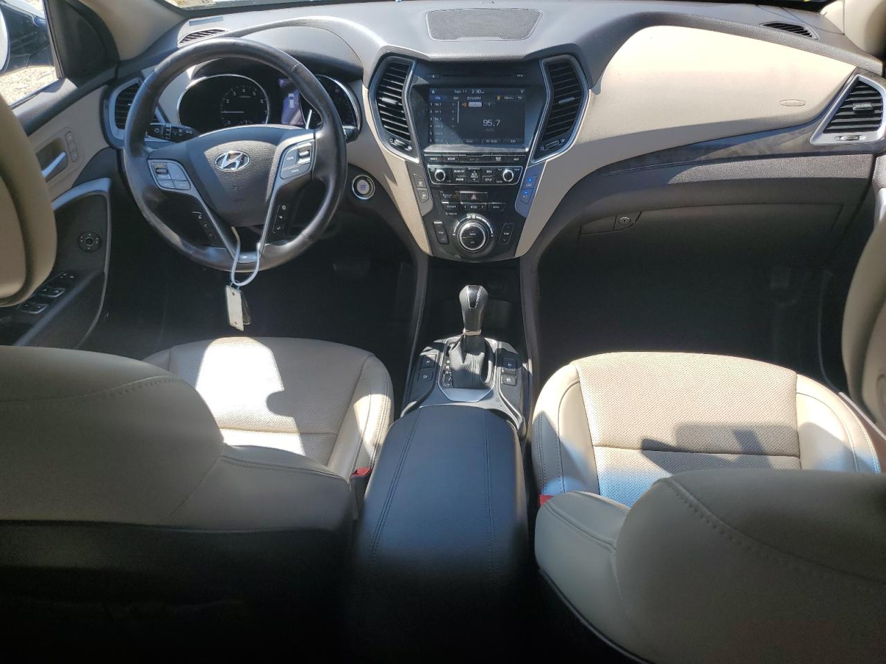 5NMZUDLB6HH046492 2017 Hyundai Santa Fe Sport